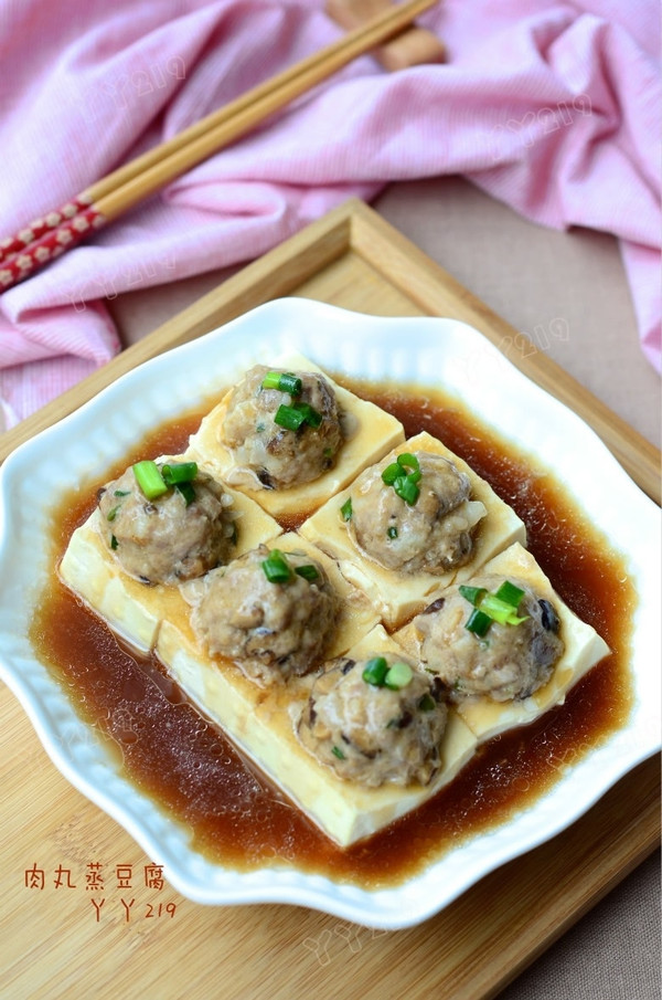 【廚藝課堂】：肉丸蒸豆腐