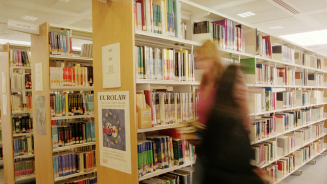 英國大學圖書館