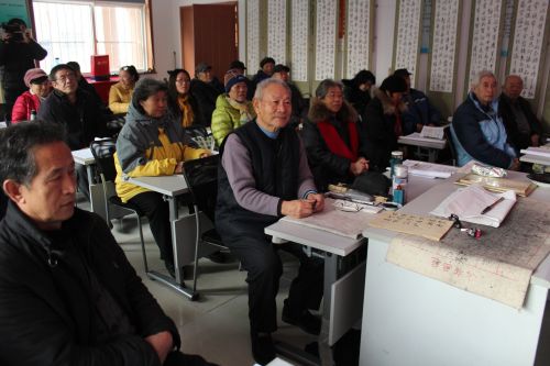 李滄區(qū)老年人家門口“上大學(xué)”