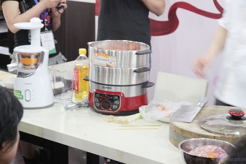 美食課堂:蘇泊爾電蒸鍋烹飪剁椒魚頭
