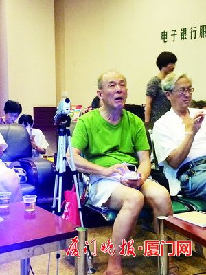 “復(fù)習(xí)神器”現(xiàn)課堂 互動(dòng)學(xué)習(xí)好開(kāi)心
