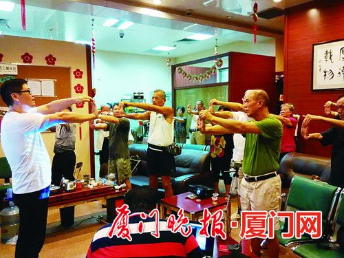“復(fù)習(xí)神器”現(xiàn)課堂 互動(dòng)學(xué)習(xí)好開(kāi)心