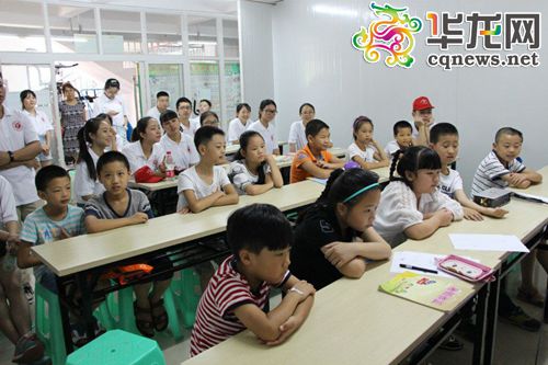 一雙雙渴求知識的眼睛