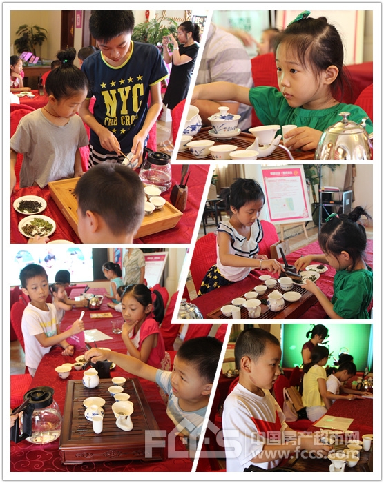 現(xiàn)場嘗試 佳源·優(yōu)優(yōu)花園暑期課堂之少兒茶道美學(xué)歡樂開課