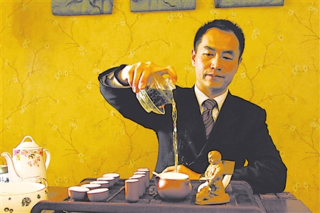 這個男家政很牛逼 會做心靈SPA