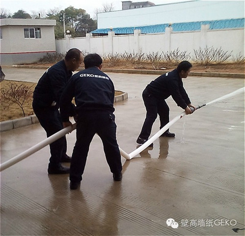 大力普及安全知識，樹質量企業楷模