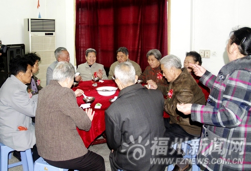 先鋒村延續(xù)30多年傳統(tǒng) 摘全國敬老模范村金招牌 先鋒村延續(xù)30多年傳統(tǒng) 摘全國敬老模范村金招牌