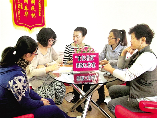 昆都侖區(qū):社會(huì)組織+ 服務(wù)百姓新思維