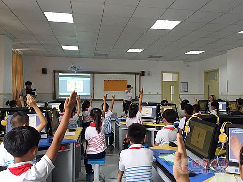 威海智慧教育不斷創(chuàng)新 優(yōu)課應(yīng)用引關(guān)注