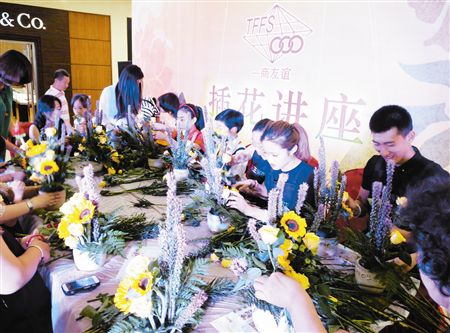天津傳統(tǒng)商場逐漸向新興商場靠攏以玩為主