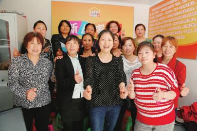 雇主自掏腰包 無償幫保姆開家政公司