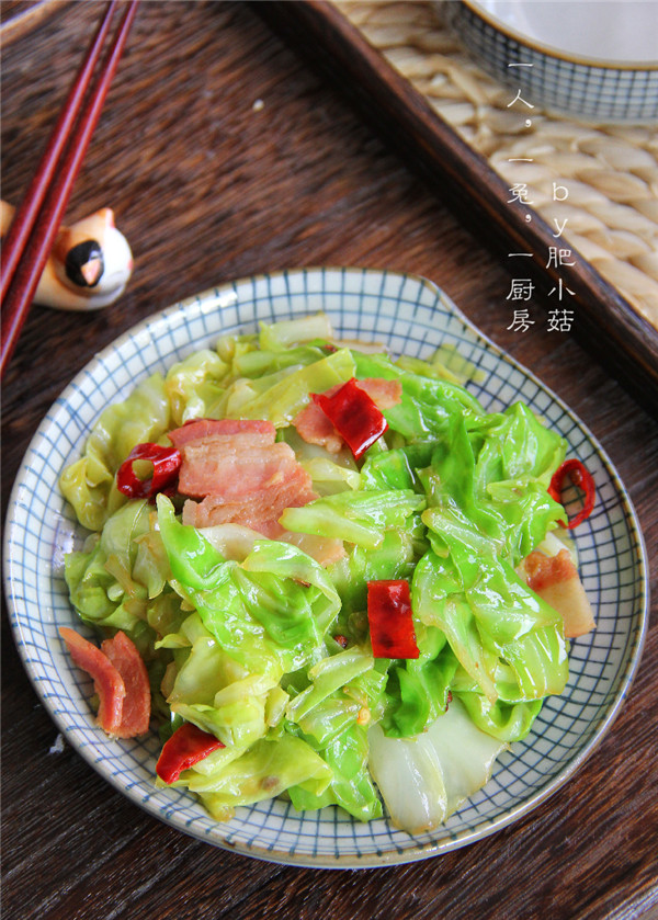 【廚藝課堂】一學就會絕味下飯菜,培根手撕包菜