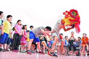 張梓康現(xiàn)場(chǎng)展示“馬步”。