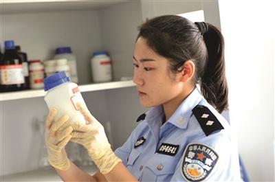 江蘇女法醫從死蚊子中提取嫌犯血液破案(圖)