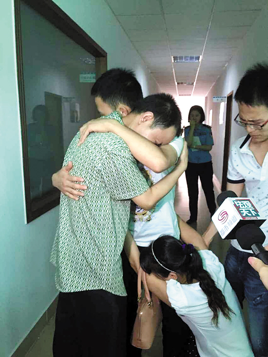 男童被拐廿年后通過人臉識別系統找回