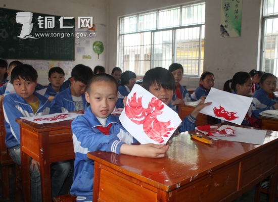 印江自治縣鄉(xiāng)村少年宮活動開展紀實