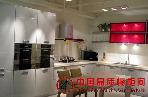 為什么別人的櫥柜夠驚艷 因為他們學(xué)會了這些保養(yǎng)知識