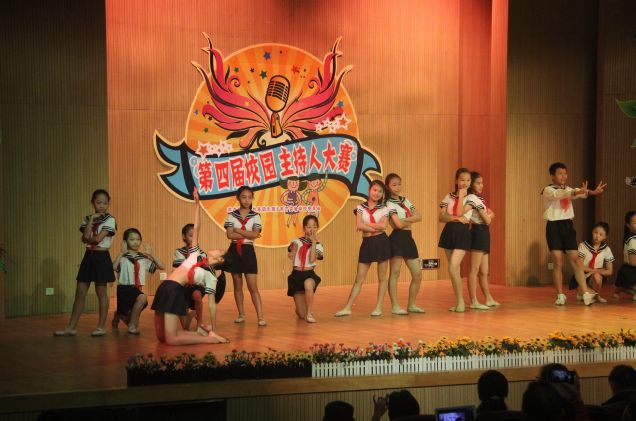 南開學校舉辦“夢想,在南開起航”家長開放日