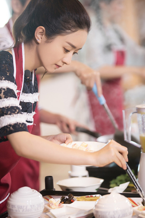 趙麗穎“面試風”萌哭評委