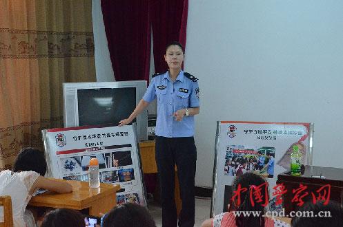 壇石民警進課堂 