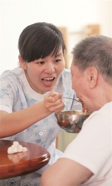 本市發(fā)布失能老年人生活狀況調查報告-