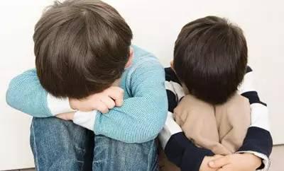 孩子哭了你的第一句話是什么