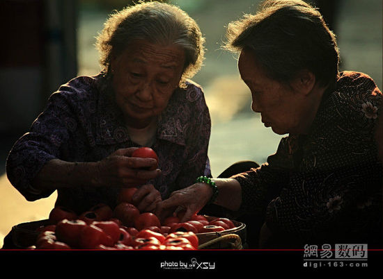 達(dá)人攝影課堂:帶上相機(jī)去掃街