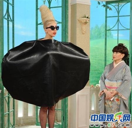 在廁所自摸發泄(圖)