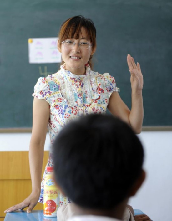特教老師堅守崗位6個春秋做30名智障兒童的“媽