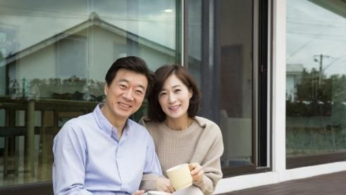 42歲女人坦言:當住家保姆滿足雇主過分要求,老