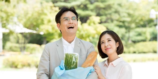42歲女人坦言:當住家保姆滿足雇主過分要求,老